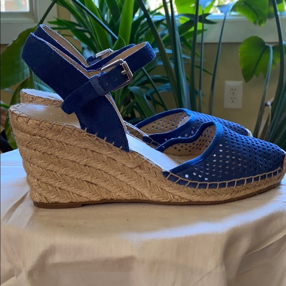 Franci Sarto - Picture 3 of 5